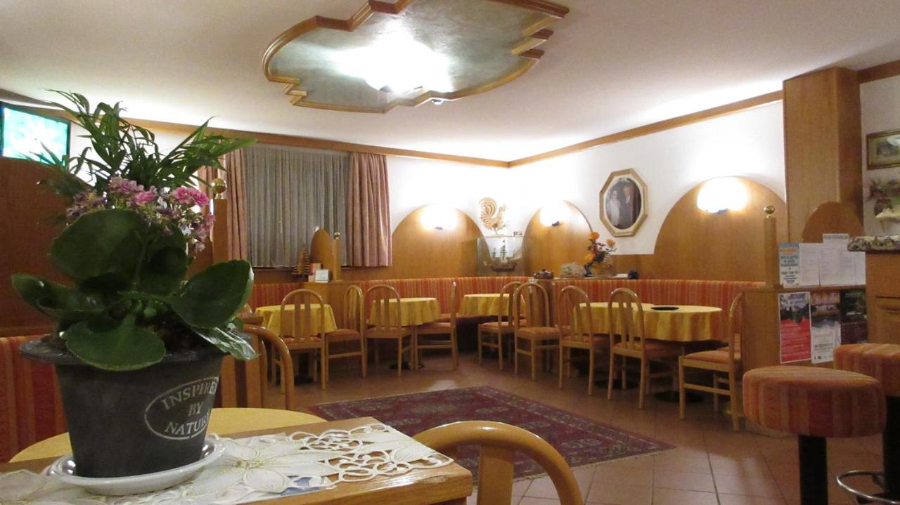 Albergo Lucia Tesero Exteriér fotografie
